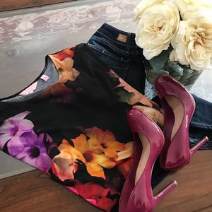 Ted Baker floral top. Excellent condition. Size 2